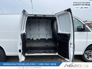 GMC Savana Cargo Van  2022 à Matane, Québec - 4 - w320h240px