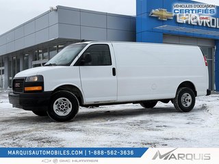 GMC Savana Cargo Van  2022 à Matane, Québec - 2 - w320h240px