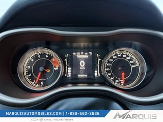 2016 Jeep Cherokee in Matane, Quebec - 6 - w320h240px