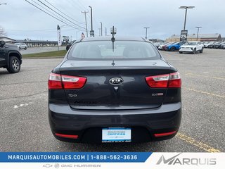 2014 Kia Rio in Matane, Quebec - 4 - w320h240px