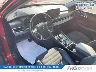 2022 Mitsubishi Outlander in Matane, Quebec - 6 - w320h240px