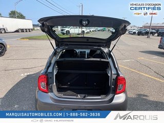 2016 Nissan Micra in Matane, Quebec - 5 - w320h240px