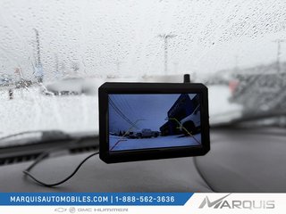 2016 Nissan Micra in Matane, Quebec - 6 - w320h240px