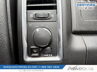 2022 Ram 1500 Classic in Matane, Quebec - 5 - w320h240px