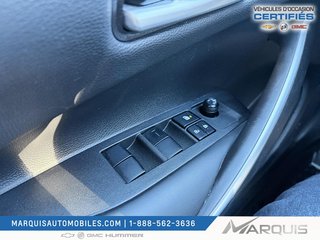 2022 Toyota Corolla in Matane, Quebec - 4 - w320h240px