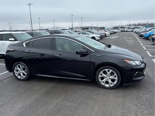 2018 Chevrolet Volt Premier, CUIR, HYBRIDE in Boucherville, Quebec - 2 - w320h240px