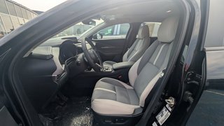 Mazda CX-30 GS Kuro 2026 à Boucherville, Québec - 2 - w320h240px