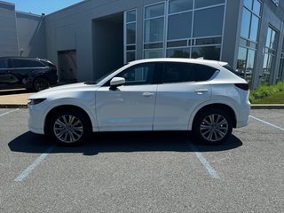 Mazda CX-5 Signature 2024 à Boucherville, Québec - 2 - w320h240px