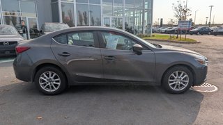 2017 Mazda Mazda3 SE, CUIR, BANC CHAUFFANT, NAVIGATION in Boucherville, Quebec - 5 - w320h240px
