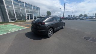 2022 Mazda MX-30 EV GS, BAS KILO, AUCUN ACCIDENT in Boucherville, Quebec - 4 - w320h240px