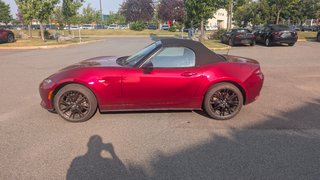 2024 Mazda MX 5 GS, BAS KM, GARANTIE, AUBAINE in Boucherville, Quebec - 4 - w320h240px