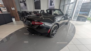 2026 Mazda MX-5 GT in Boucherville, Quebec - 2 - w320h240px