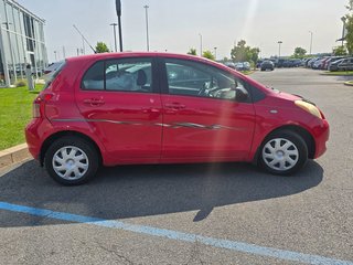 2007 Toyota Yaris LE / PNEUS HIVER INCLUS in Boucherville, Quebec - 6 - w320h240px