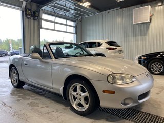 2001 Mazda MX-5 Miata AUTOMATIQUE | CLIMATISEUR | BAS KILO