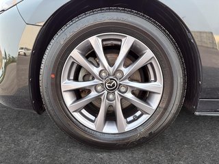 2023  Mazda3 Sport GX