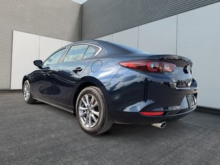 Mazda3 GX 2022