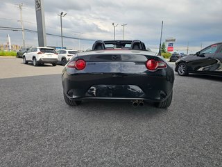 2022 Mazda MX-5 GS-P