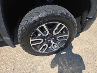2022 GMC Sierra Crew Cab 1500 4WD in Taber, Alberta - 3 - w320h240px