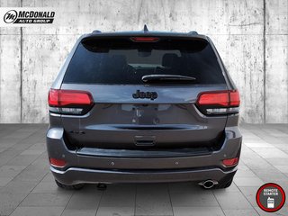 2020 Jeep SUV GRAND CHEROKEE LAR/ALTLaredo in Taber, Alberta - 3 - w320h240px