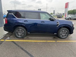 2025 Nissan Armada in Taber, Alberta - 2 - w320h240px