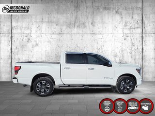 2021 Nissan Titan in Taber, Alberta - 6 - w320h240px