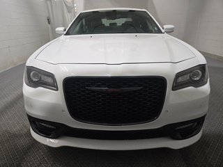 Chrysler 300 300S Toit Ouvrant Cuir Navigation 2022 à Terrebonne, Québec - 2 - w320h240px