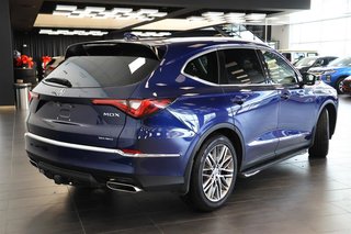 2022 Acura MDX SH-AWD at w/ Platinum Elite Pkg