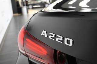 2022 Mercedes-Benz A220 4MATIC Sedan