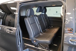 2022 Mercedes-Benz Metris Passenger Van