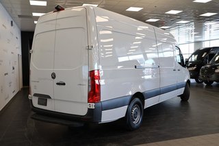 2023 Mercedes-Benz Sprinter 2500 Cargo 170 High Roof (Gas)