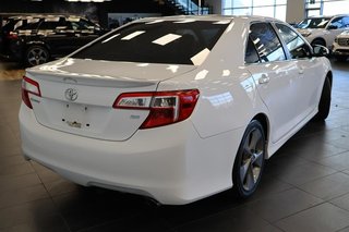 2012 Toyota Camry 4-door Sedan SE