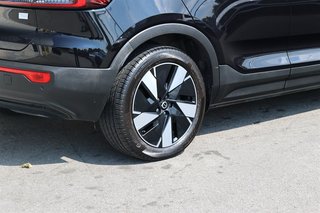 2024 Volvo C40 Recharge Pure Electric Twin eAWD Core
