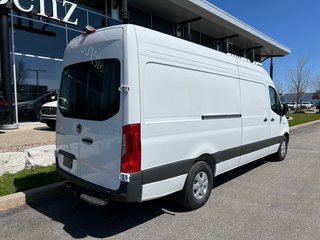 2024 Mercedes-Benz ESprinter 170 Wheelbase High Roof RWD