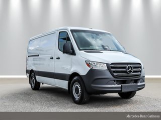 2025 Mercedes-Benz Sprinter Cargo Van 2500 Standard Roof I4 Diesel 144