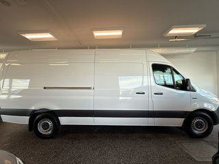 2025 Mercedes-Benz ESprinter Cargo Van 100% elec