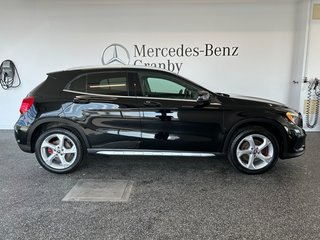 2016 Mercedes-Benz GLA 250 4Matic Premium + Sport Pack