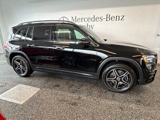 2025 Mercedes-Benz GLB 250 4Matic, AMG Line + Night Pack *7 Passagers*