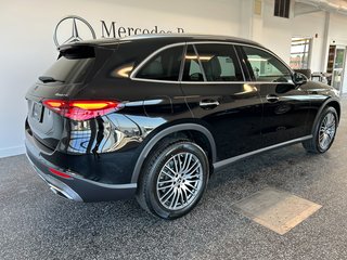 2025 Mercedes-Benz GLC 300 4Matic + Distronic + Toit Panoramique