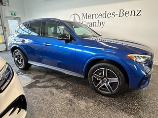 2025 Mercedes-Benz GLC 300 4Matic, AMG Line + Night Pack + Distronic