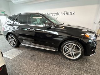 2016 Mercedes-Benz GLE 550 4Matic + Premium + Intérieur Sport