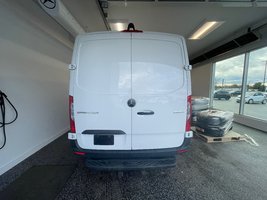 2023 Mercedes-Benz Sprinter Cargo Van 144 toit reg
