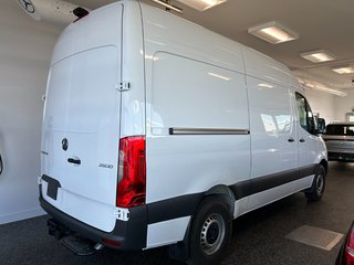 2025 Mercedes-Benz Sprinter 2500 144 Wheelbase High Roof RWD