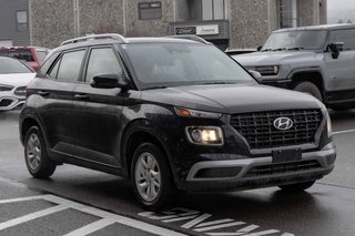 2023 Hyundai Venue FWD Preferred in Kamloops, British Columbia - 3 - w320h240px