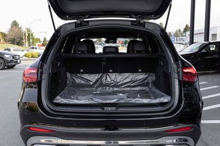 2026 Mercedes-Benz GLC 300 4MATIC in Kamloops, British Columbia - 5 - w320h240px