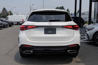 2026 Mercedes-Benz GLC 300 4MATIC SUV in Kamloops, British Columbia - 4 - w320h240px