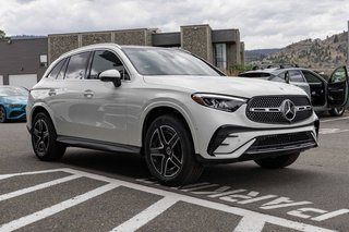 2026 Mercedes-Benz GLC 350e 4MATIC SUV in Kamloops, British Columbia - 3 - w320h240px