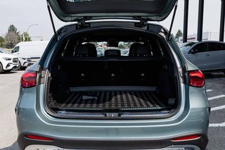 2026 Mercedes-Benz GLC 300 4MATIC SUV in Kamloops, British Columbia - 5 - w320h240px
