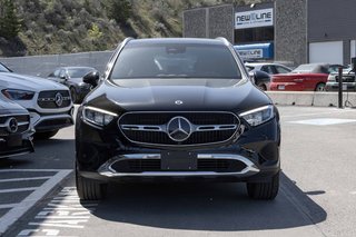 2024 Mercedes-Benz GLC300 4MATIC SUV in Kamloops, British Columbia - 2 - w320h240px