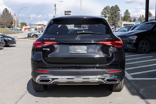 2025 Mercedes-Benz GLC300 4MATIC SUV in Kamloops, British Columbia - 4 - w320h240px