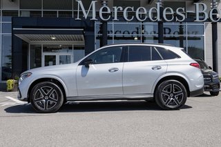2025 Mercedes-Benz GLC300 4MATIC SUV in Kamloops, British Columbia - 6 - w320h240px